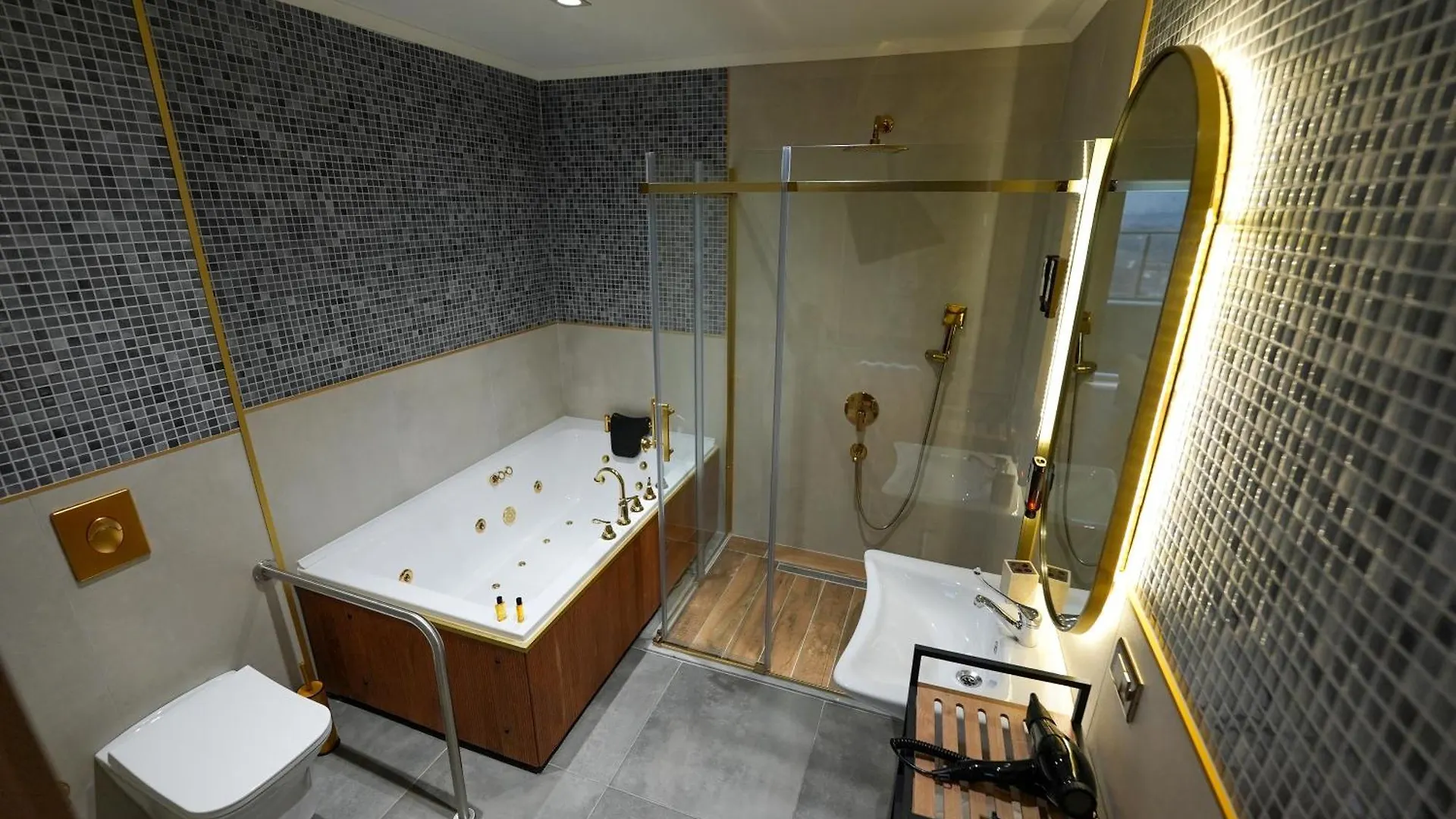 Taksim Bosphorus Hotel Istanbul 3*,